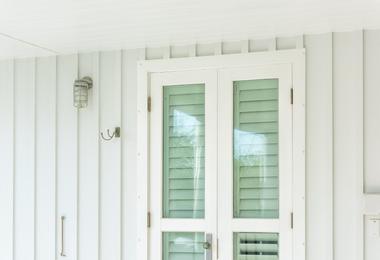 Storm Doors: What They Are and Why Canadians Need Them