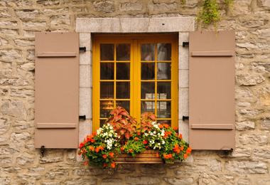 Are Casement Windows in Calgary Really Expensive?