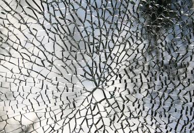 Why Spontaneous Glass Breakage Occurs