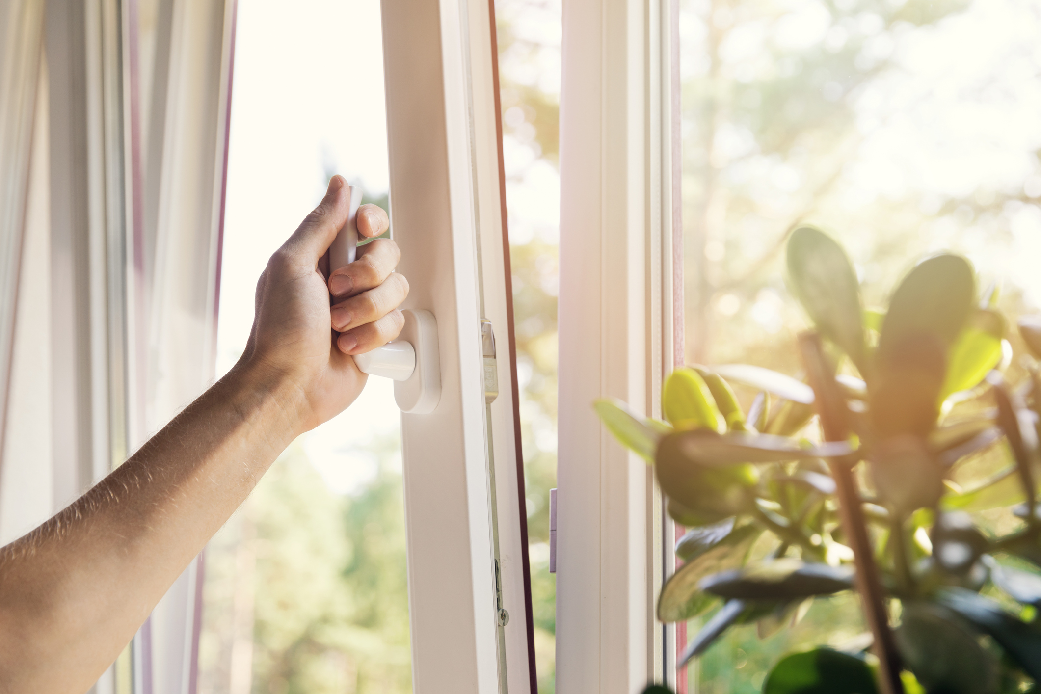 Your Home Needs High-Quality Vinyl Windows