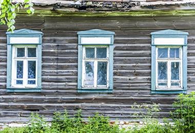 Everything About Replacing Windows in an Old House