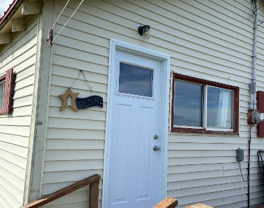 amherst-windows